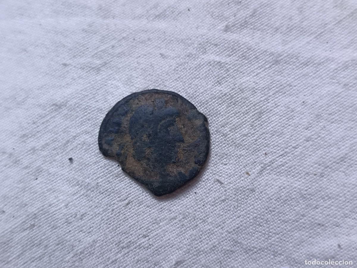 Monedas Imperio romano: MR16, Antigua Moneda Romana, emperador a identificar