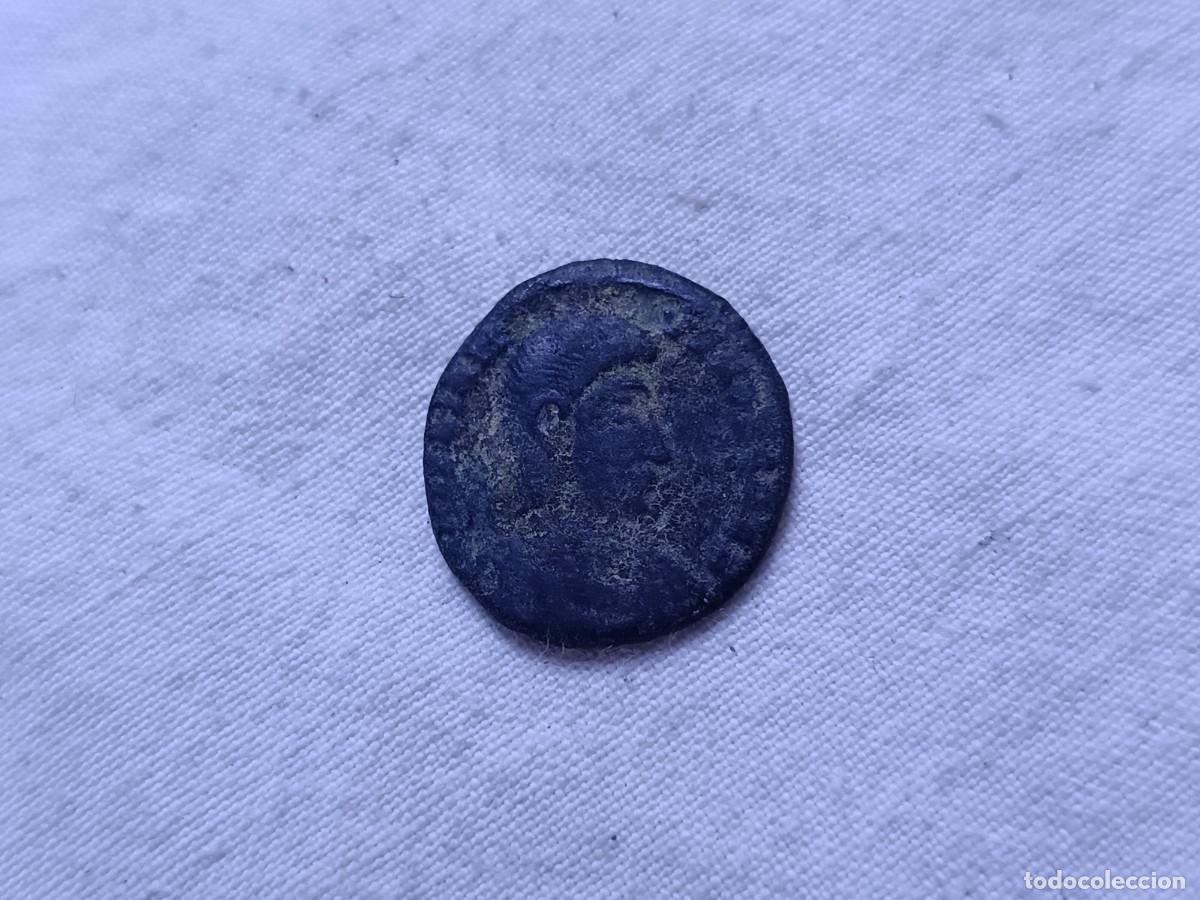 Monedas Imperio romano: MR18, Antigua Moneda Romana, emperador a identificar