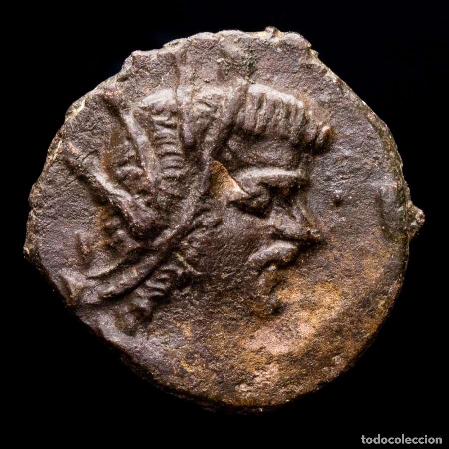 Monedas Imperio romano: Claudio II Antoniniano estilo barbaro CONSECRATIO aguila (1044)