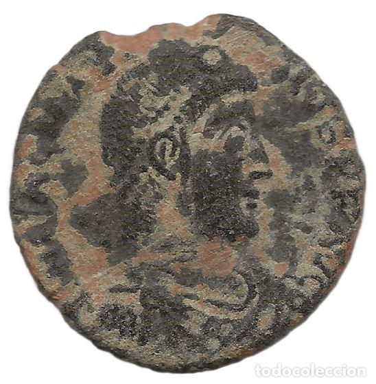 Monedas Imperio romano: Follis Magnus Maximus REPARATIO