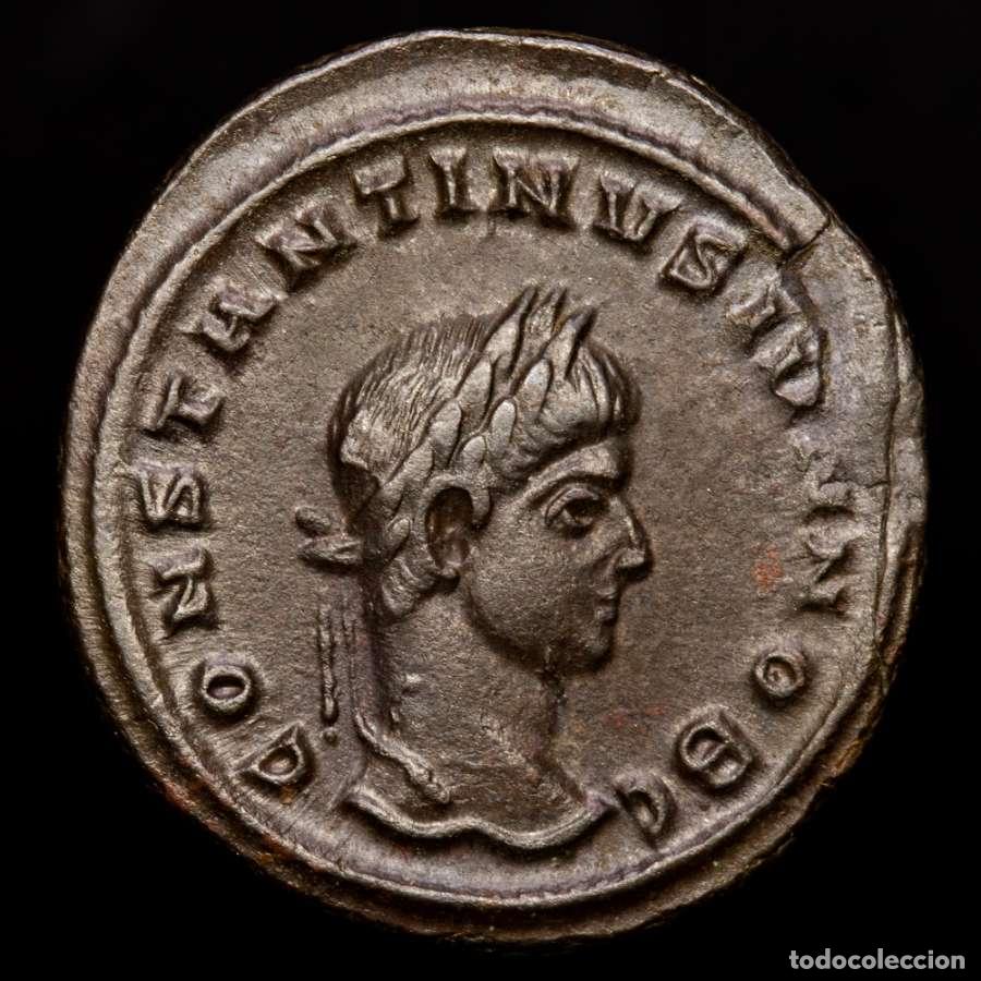 Monedas Imperio romano: Fabuloso Constantino II. Follis. VOT V en corona / &Gamma;SIS☆ (276)