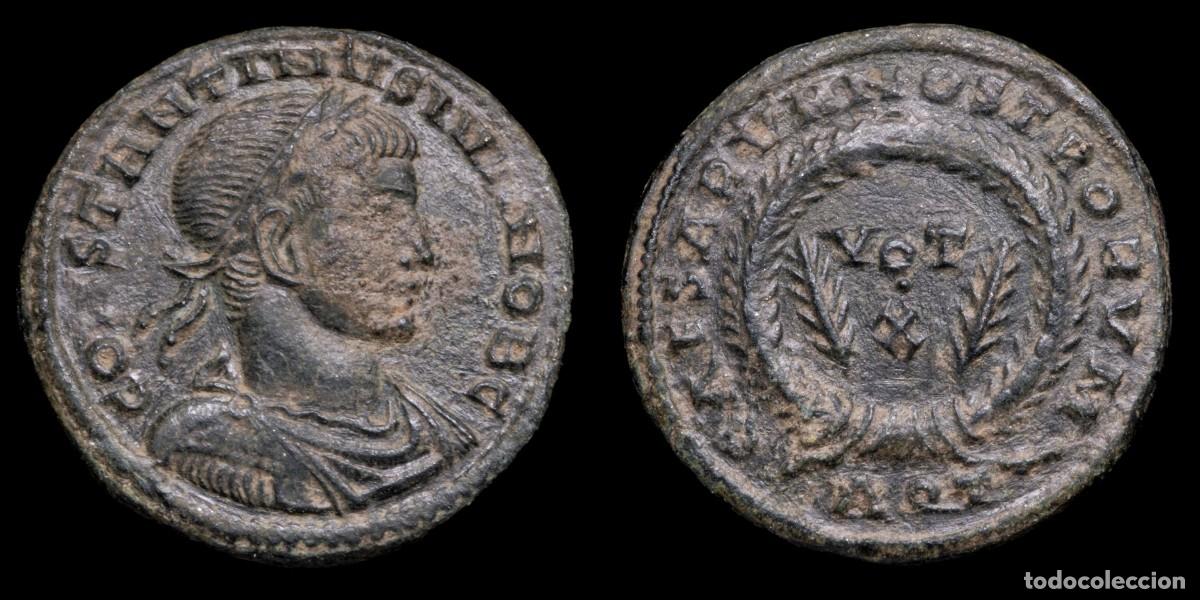 Monedas Imperio romano: Constantine II - CAESARVM NOSTRORVM VOT X, Aquileia - 18 mm / 3,11 gr.