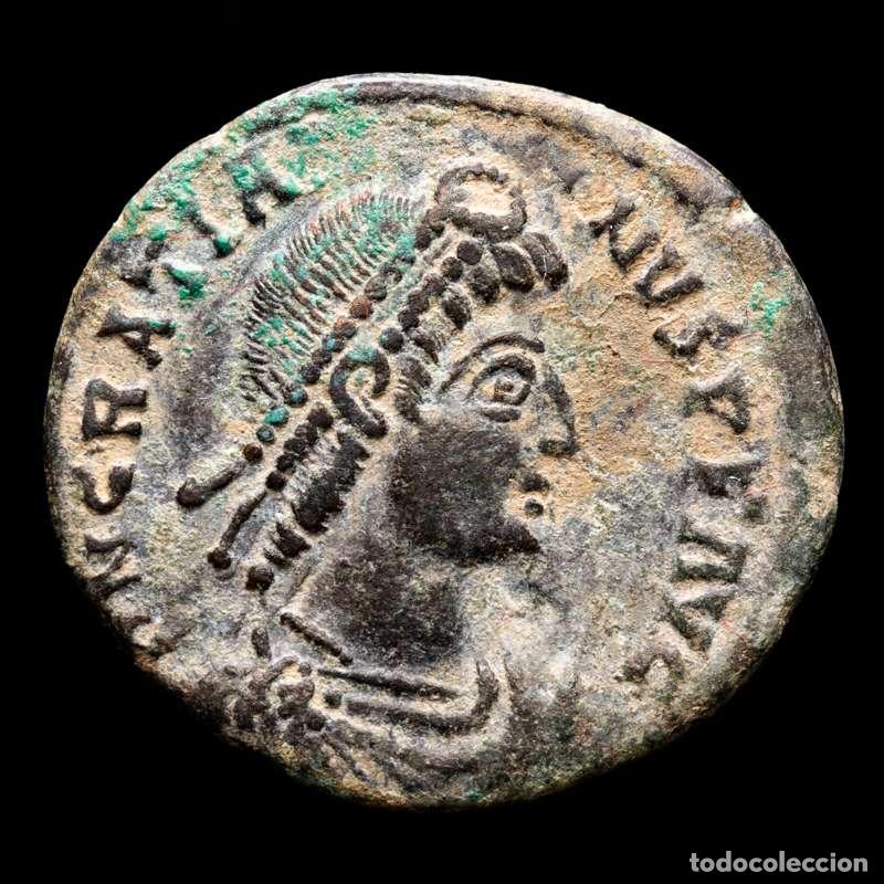 Monedas Imperio romano: Graciano (378-383), Maiorina. Arles. REPARATIO REIPVB (4419)