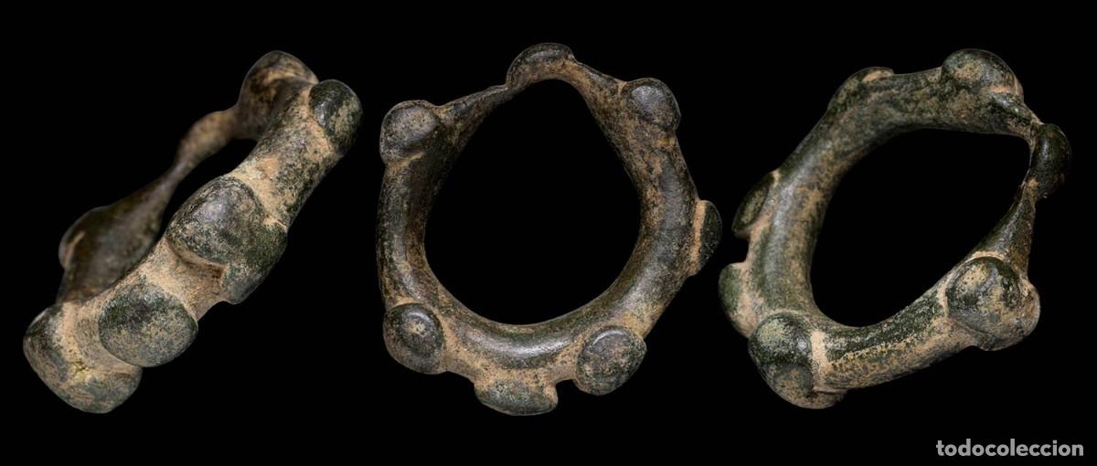 Monedas Imperio romano: Ancient Bronce Precoin, Ring Decorate Shape - 28 mm / 10,97 gr.Ancient payment in comercial trade. S