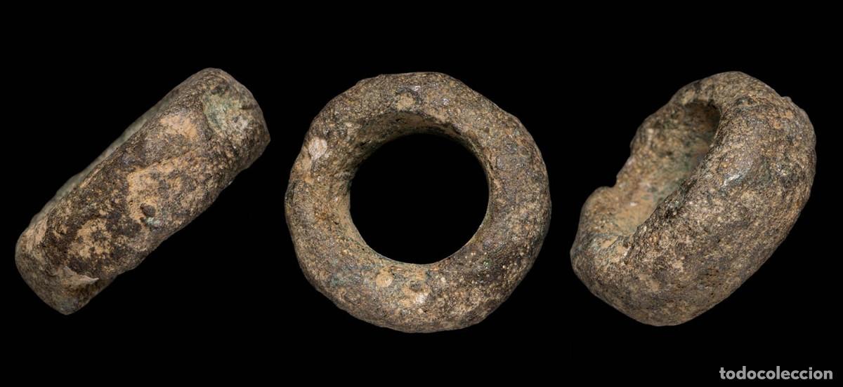 Monedas Imperio romano: Ancient Bronce Precoin, Ring Shape - 20 mm / 8,68 gr.