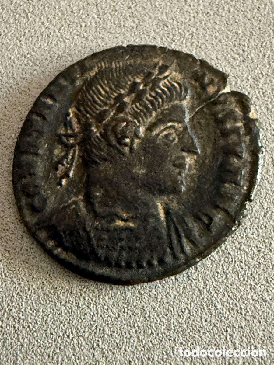Monedas Imperio romano: BONITO FOLLIS DE CONSTANTINO I PRIMER EMPERADOR CRISTIANO (306-337 D.C.)
