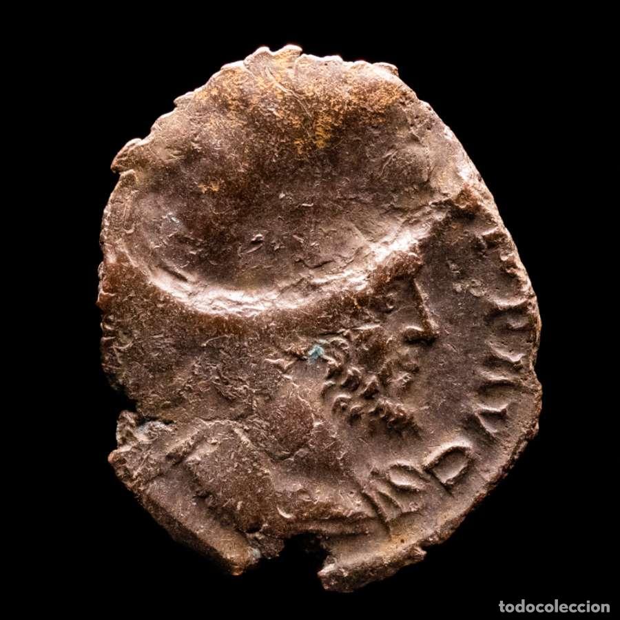 Monedas Imperio romano: T&eacute;trico I, Antoniniano LAETITIA AVG, Colonia 272-273. Fallo de cu&ntilde;o
