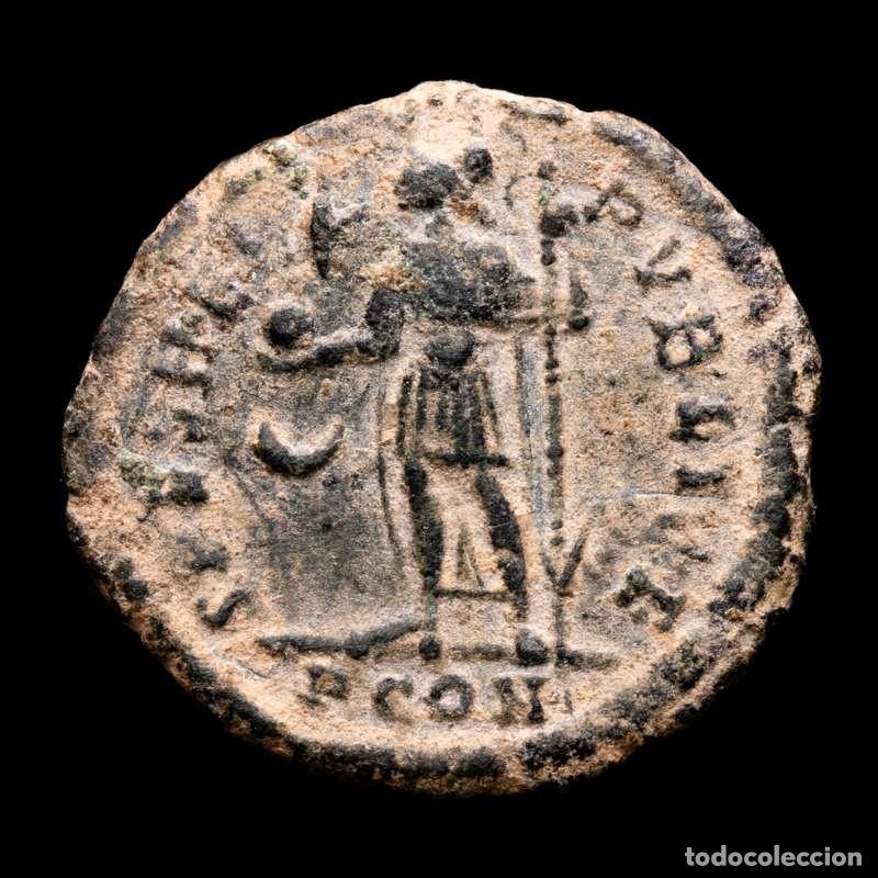 Monedas Imperio romano: Escaso Constancio II, Medio Follis, Arles SPES REI PVBLICE &cup; / PCON