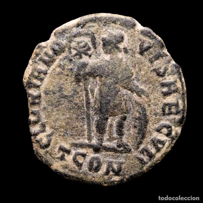 Monedas Imperio romano: Raro Graciano (378-383) Follis. Arles. GLORIA NOVI SAECVLI - ☧ TCON
