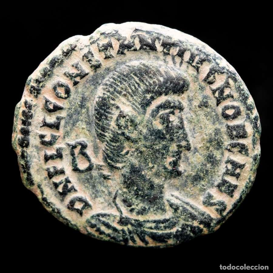 Monedas Imperio romano: Constancio Gallo, AE21. Roma. FEL TEMP REPARATIO &Gamma; / R guirnalda S.
