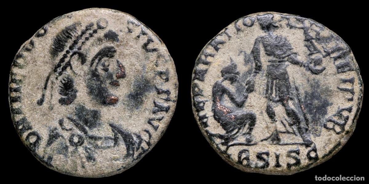Monedas Imperio romano: Theodosius I Follis - REPARATIO REIPVB, Siscia - 22 mm / 5,07 gr.
