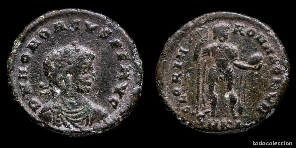Monedas Imperio romano: Honorius Maiorina - GLORIA ROMANORVM, Cizycus - 20 mm / 4,16 gr.