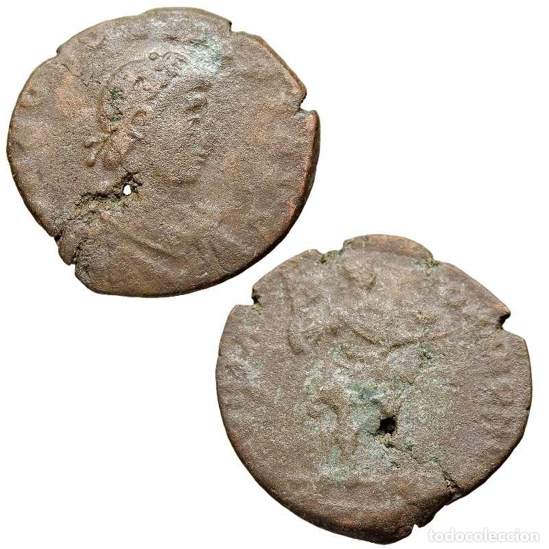 Monedas Imperio romano: Honorio, Maiorina. GLORIA ROMANORVM. 715-M