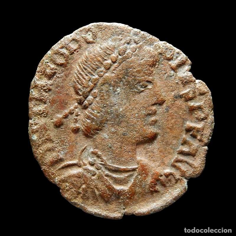 Monedas Imperio romano: Teodosio I (378-383 d.C.), Maiorina. Roma. REPARATIO REIPVB. 893-M