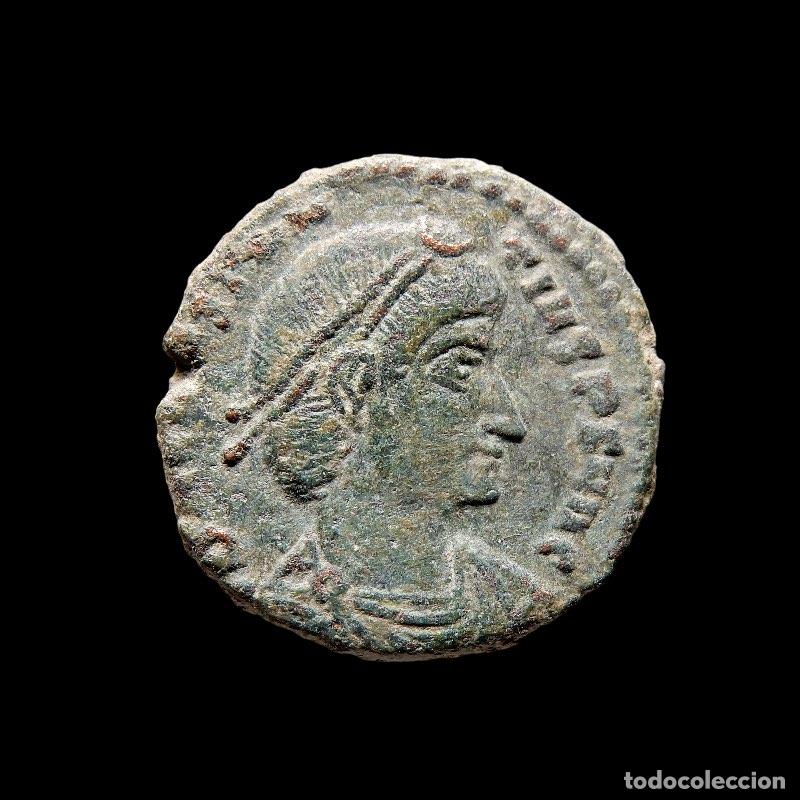 Monedas Imperio romano: Constancio II AE18. Roma. FEL TEMP REPARATIO/ S //RT. A104-M