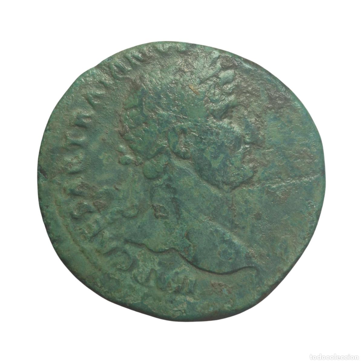 Monedas Imperio romano: NT/ SESTERCIO ADRIANO REV. FELICIDAD (A1240)