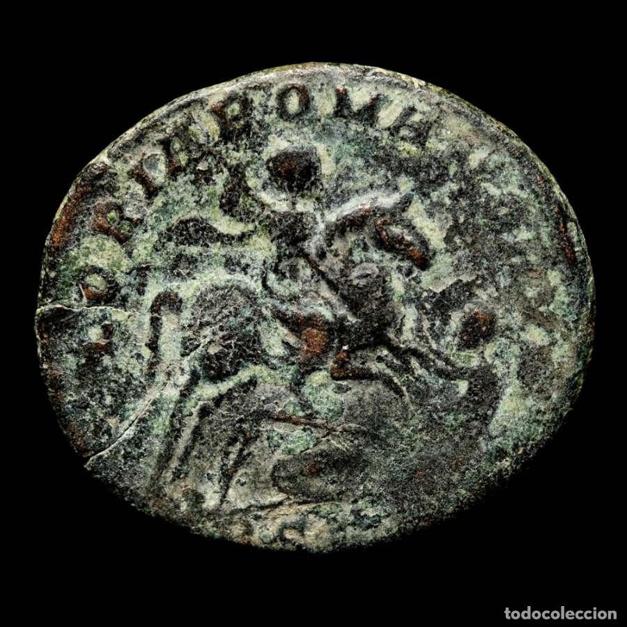 Monedas Imperio romano: Magnencio (350-353 dC.) GLORIA ROMANORVM / RSLG Lugdunum (4522)
