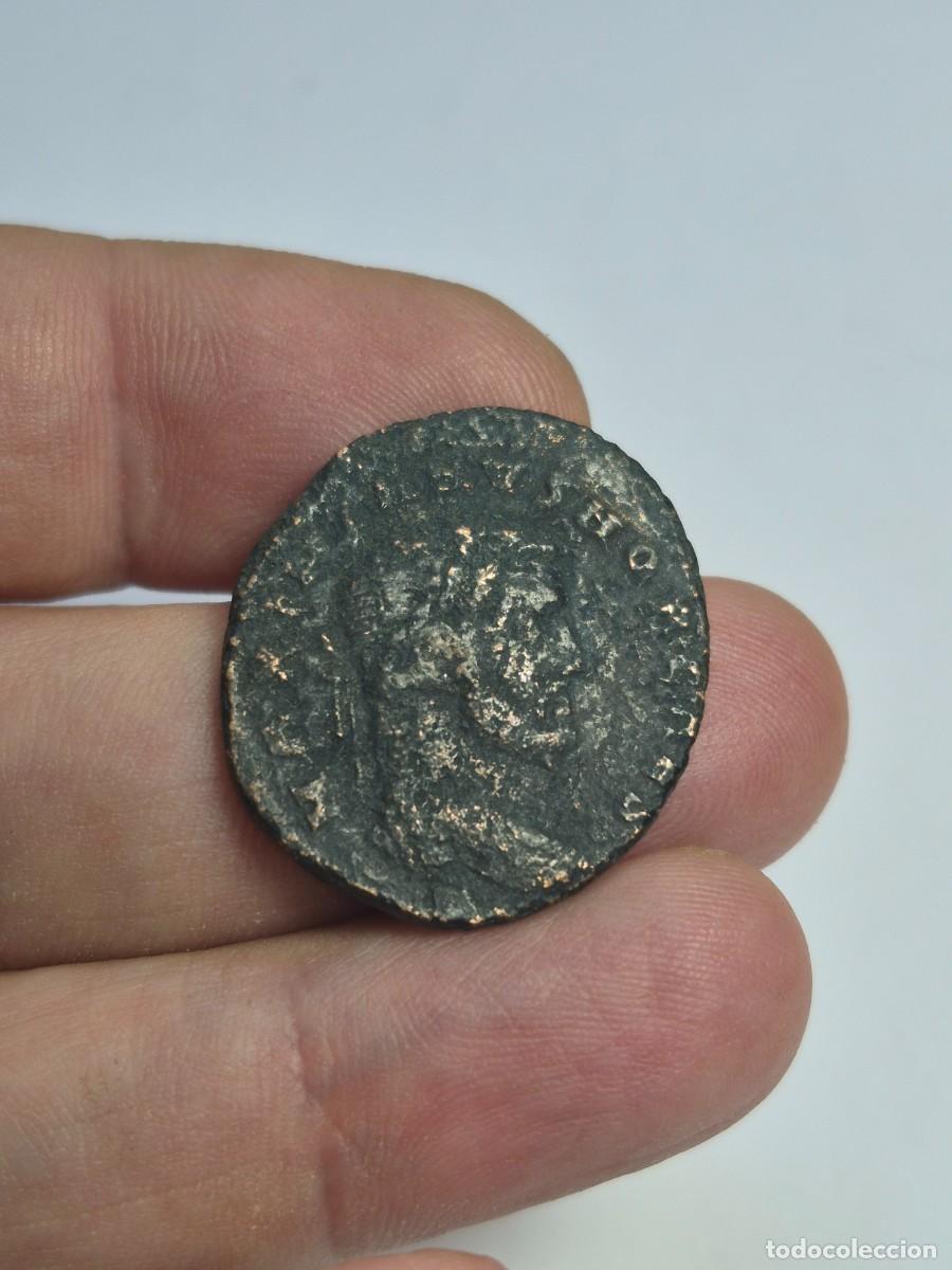 Monedas Imperio romano: NT/ FOLLIS MAXIMINO DAZA 9,18 GRS (A1302)