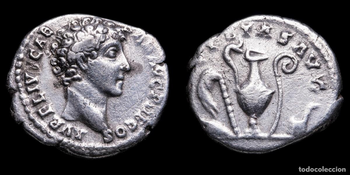 Monedas Imperio romano: Marcus Aurelius Denarius - PIETAS AVG - 18 mm / 3,07 gr.