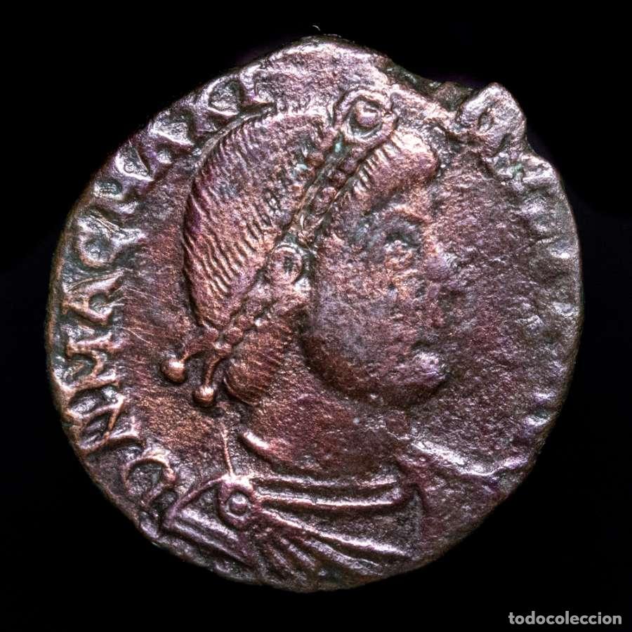 Monedas Imperio romano: Magno Maximo. Maiorina, Arles, REPARATIO REIPVB / SCON (5462)