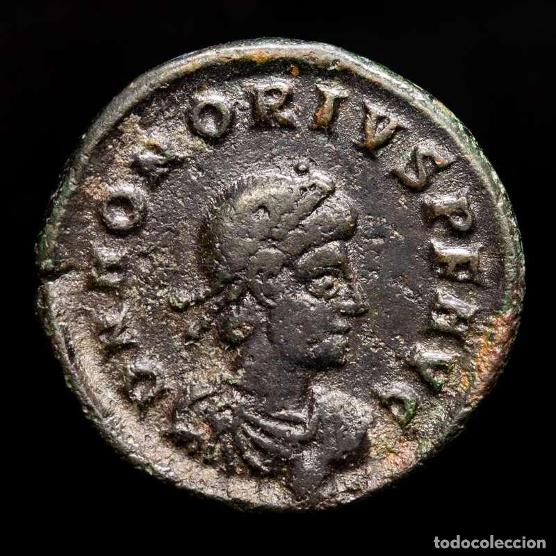Monedas Imperio romano: Honorio - Maiorina de Cizico GLORIA ROMANORVM / SMKA (4482)