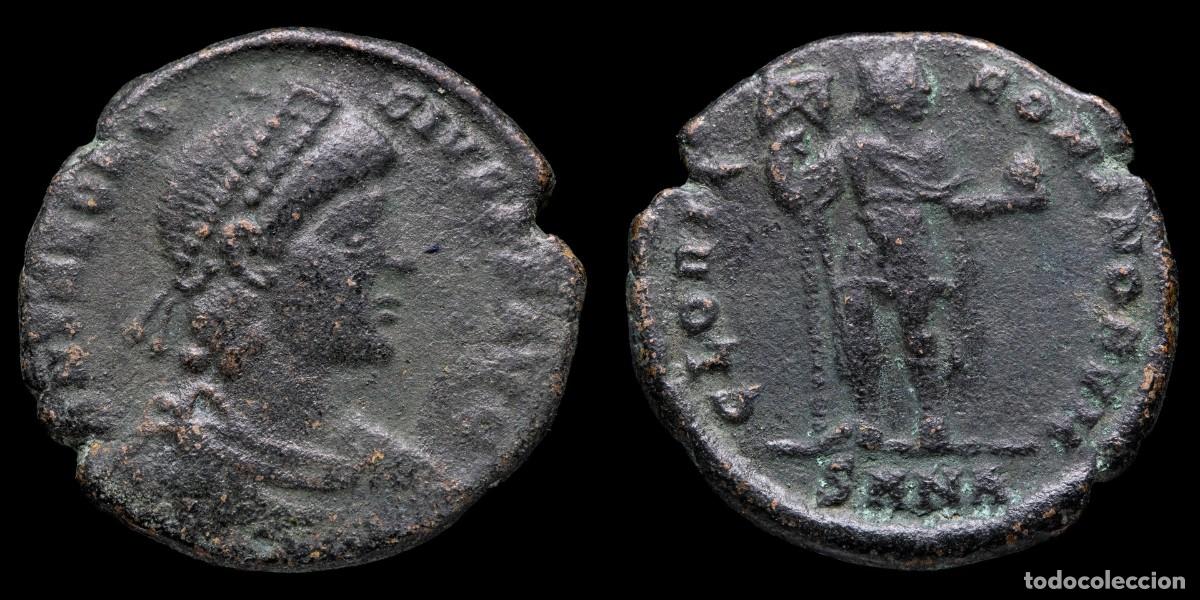 Monedas Imperio romano: Theodosius I Follis - GLORIA ROMANORVM, Nicomedia - 21 mm / 5,39 gr.