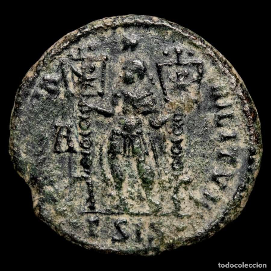 Monedas Imperio romano: Constancio II, AE22. Siscia. CONCORDIA MILITVM - A / &bull;&Gamma; SIS&bull;
