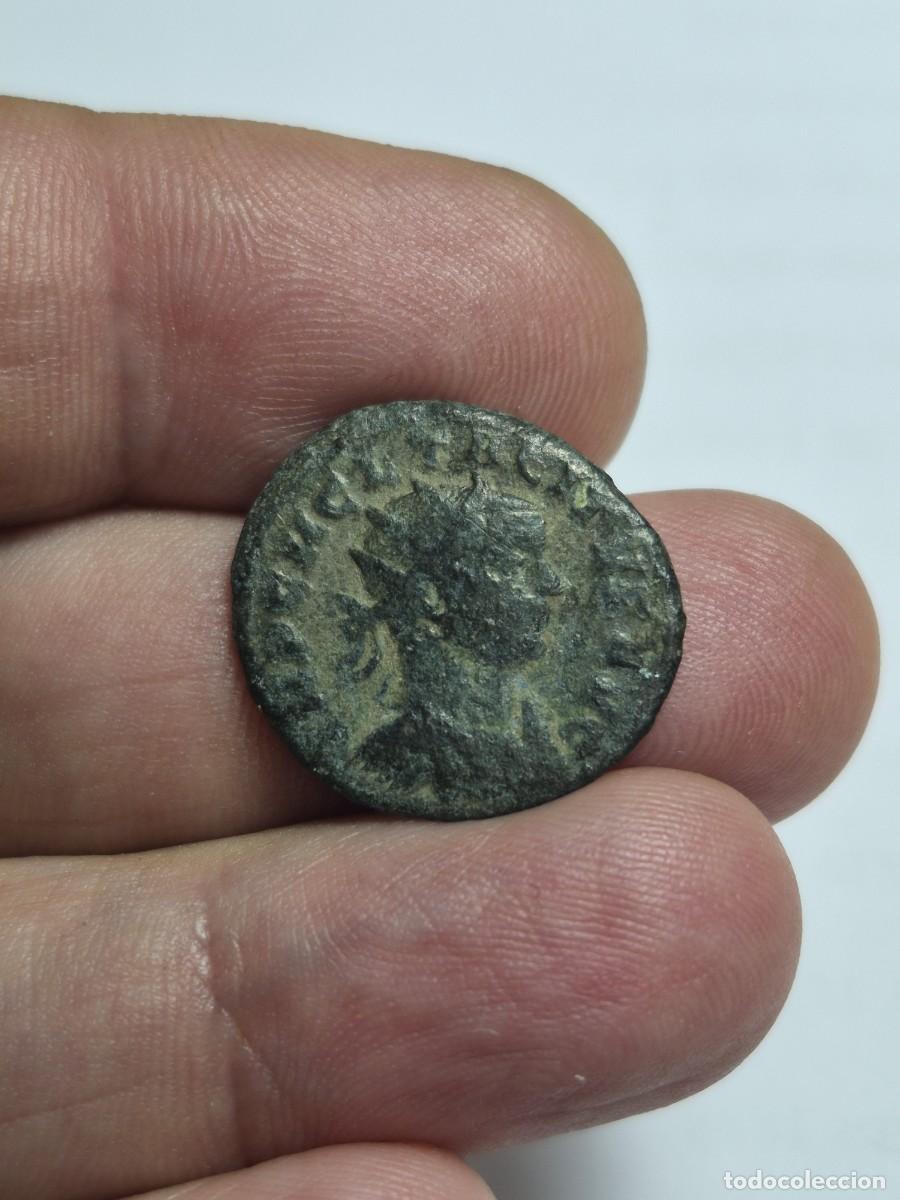 Monedas Imperio romano: NT / TACITO ANTONINIANO REV. VICTORIA 3,21 GRS (A1409)