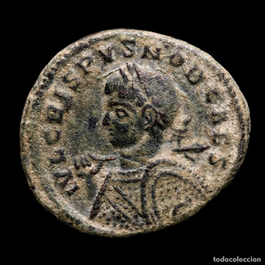 Monedas Imperio romano: Crispo Cesar lanza y escudo BEATA TRANQVILLITAS &bull;STR&bull; Trier (3225)