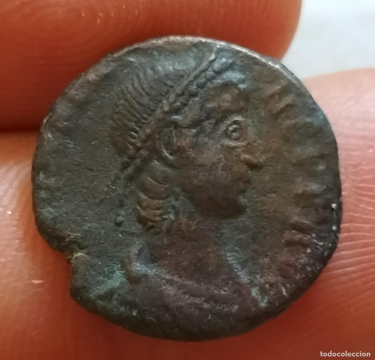 Monedas Imperio romano: Ae 4 emperador CONSTANTE 533. 550 dC