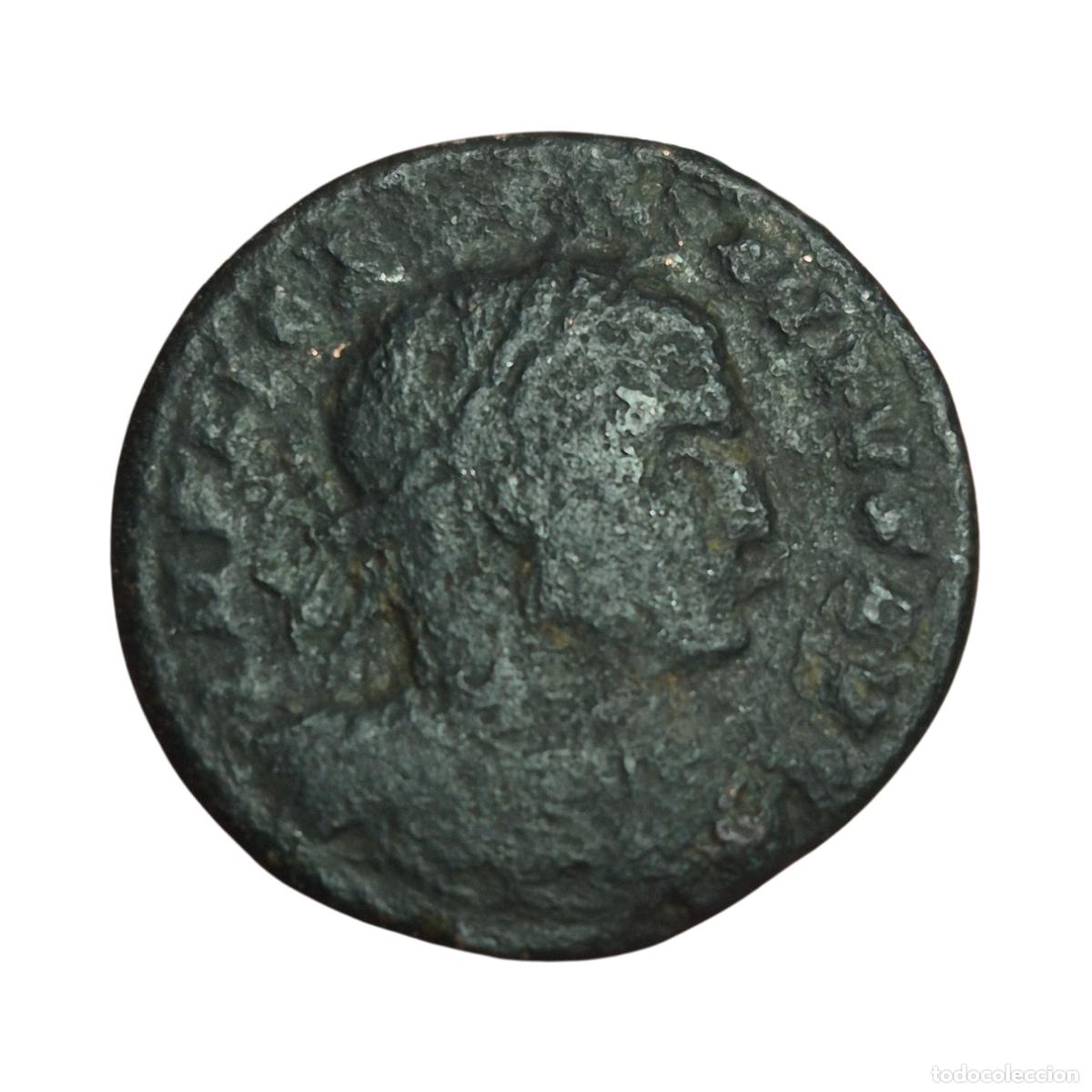 Monedas Imperio romano: NT/ DENARIO BRONCE LICINIO EMPERADOR SOBRE AGUILA ESCASA (A1472)