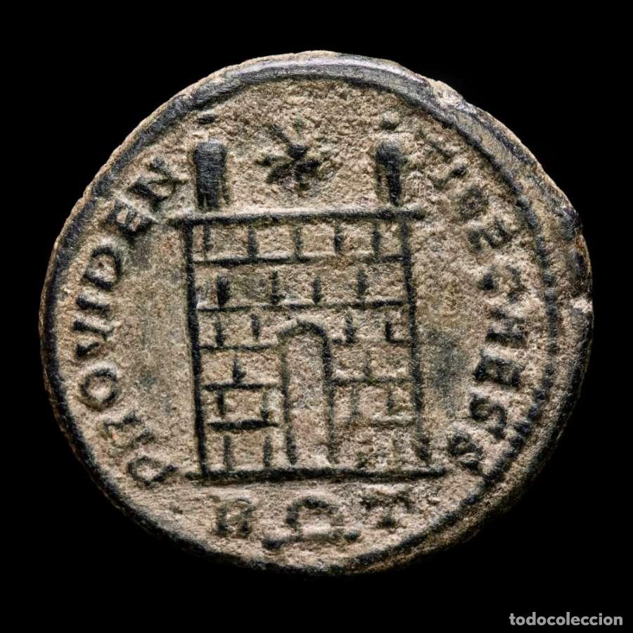 Roman Empire Coins: Crispo AE follis. Roma. 326 d.C. PROVIDENTIAE CAESS. R(corona)T
