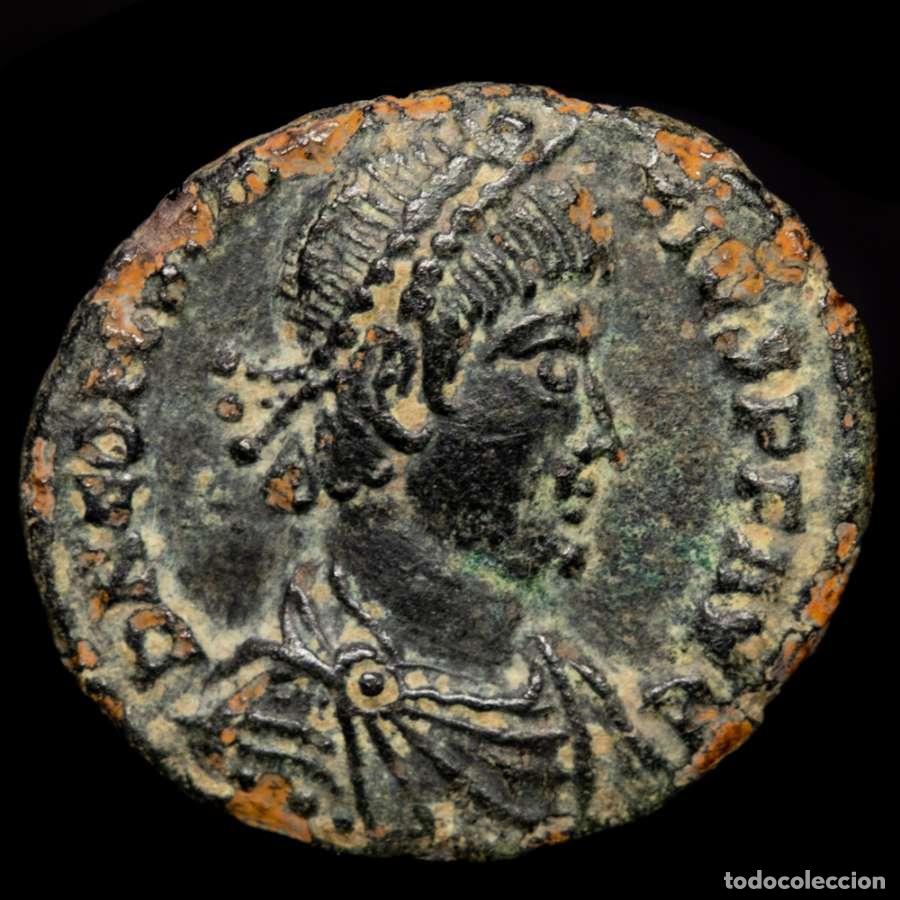 Monedas Imperio romano: Constancio II 337-361, AE17. Lugdunum. FEL.TEMP.REPARATIO//CSLG.