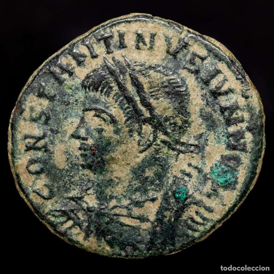 Monedas Imperio romano: Constantino II, follis. Roma. PROVIDEN-TIAE CAESS/*//R Ω T.