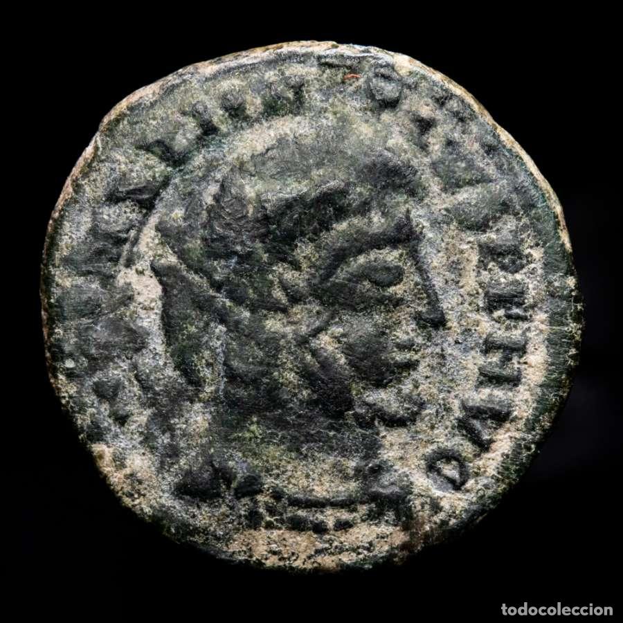 Monedas Imperio romano: Constancio II 337-361 AE18. Reacu&ntilde;ada Magnencio. Jinete. Muy rara!!