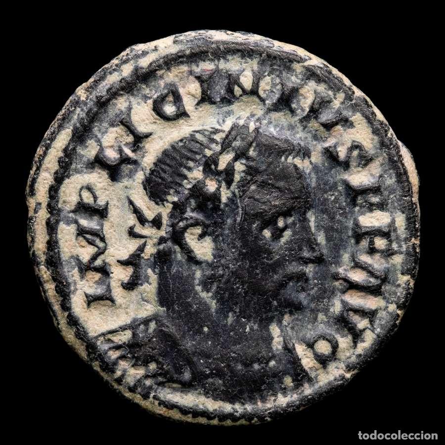 Monedas Imperio romano: Licinio I - AE follis. Londinum S/F PLN. GENIO POP ROM. (3321)
