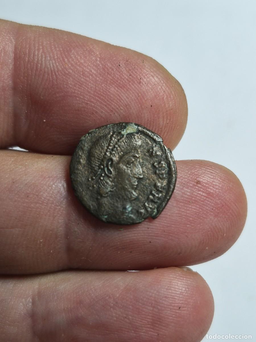 Monedas Imperio romano: NT/ 1/2 FOLLIS CONSTANTE LAUREA 1,56 GRS (A1513)