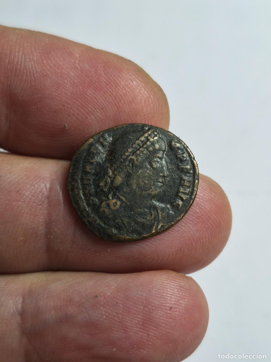 Monedas Imperio romano: NT/ CENTENIONAL VALENTE CAUTIVO 2,50 GRS (A1516)