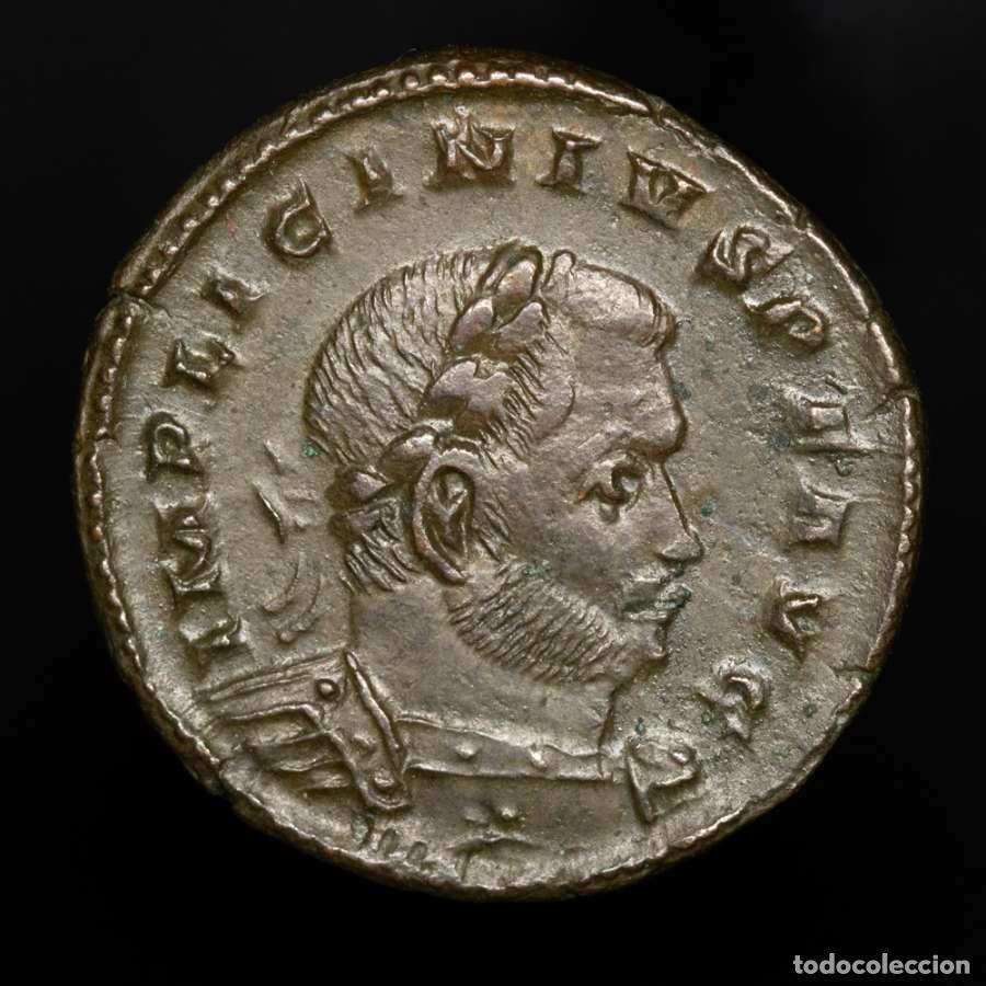 Monedas Imperio romano: Licinio I (308-324 dC.). Follis. Treveri. GENIO POP ROM / ATR