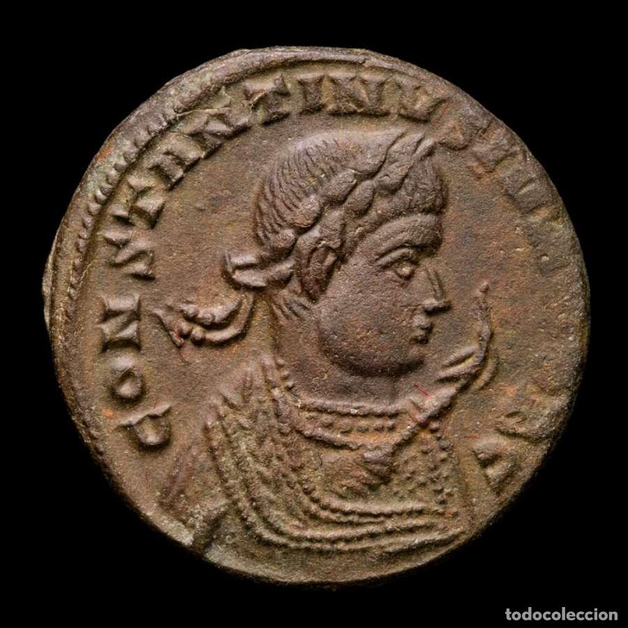 Monedas Imperio romano: Constantino II follis de bronce. Treveri. BEATA TRANQVILLITAS Altar