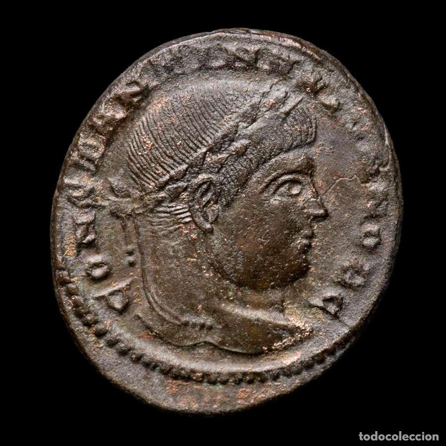 Monedas Imperio romano: Constantino II. Treveri. Follis - VOT X en corona / STR◡ (#489)