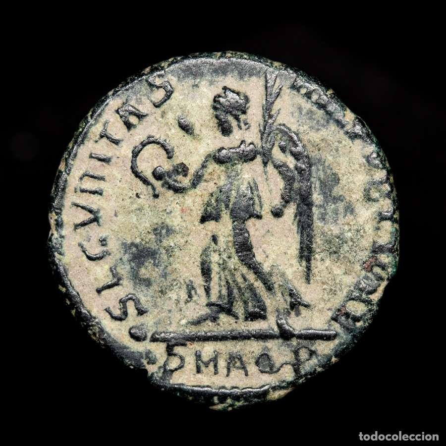 Monedas Imperio romano: Valente, AE16. Aquileia. SECVRITAS REIPVBLICAE / SMAQP.