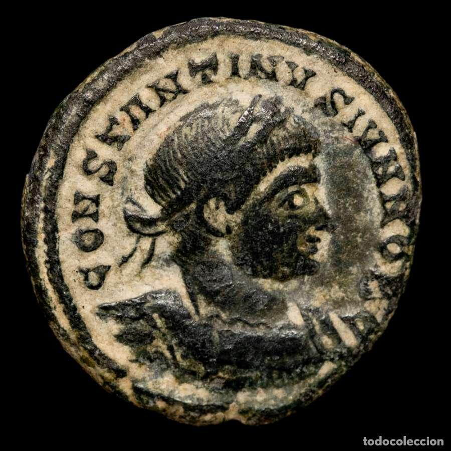 Monedas Imperio romano: Constantino II 306-337 follis de bronce Trier GLORIA EXERCITVS//TRP.