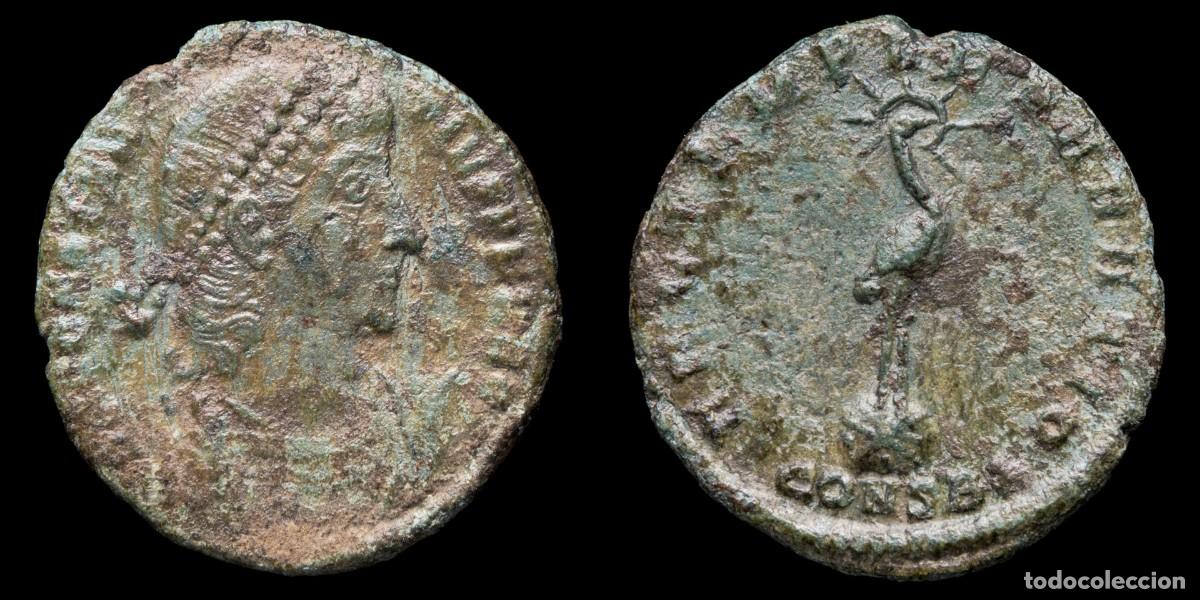 Monedas Imperio romano: Constantius II Follis - FEL TEMP REPARATIO, Constantinople - 18 mm / 2,20 gr.