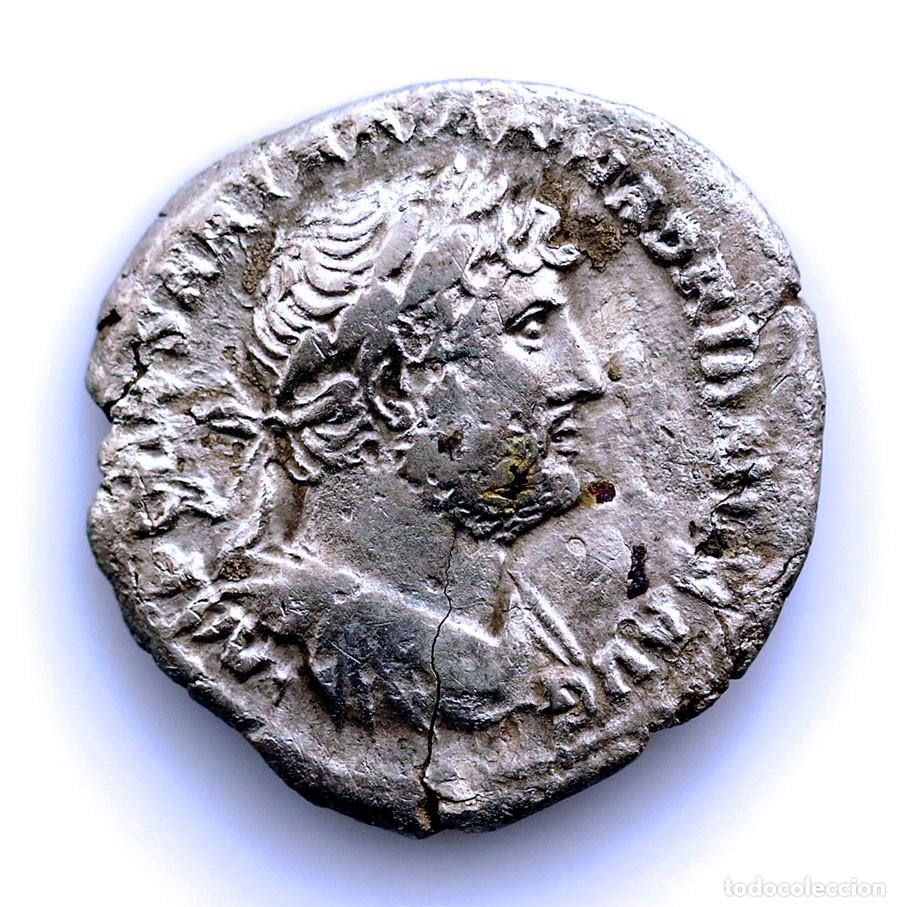 Monedas Imperio romano: SC. Roma-Adriano. Denario, Roma 121-123 d.C. Plata 2,7 g.