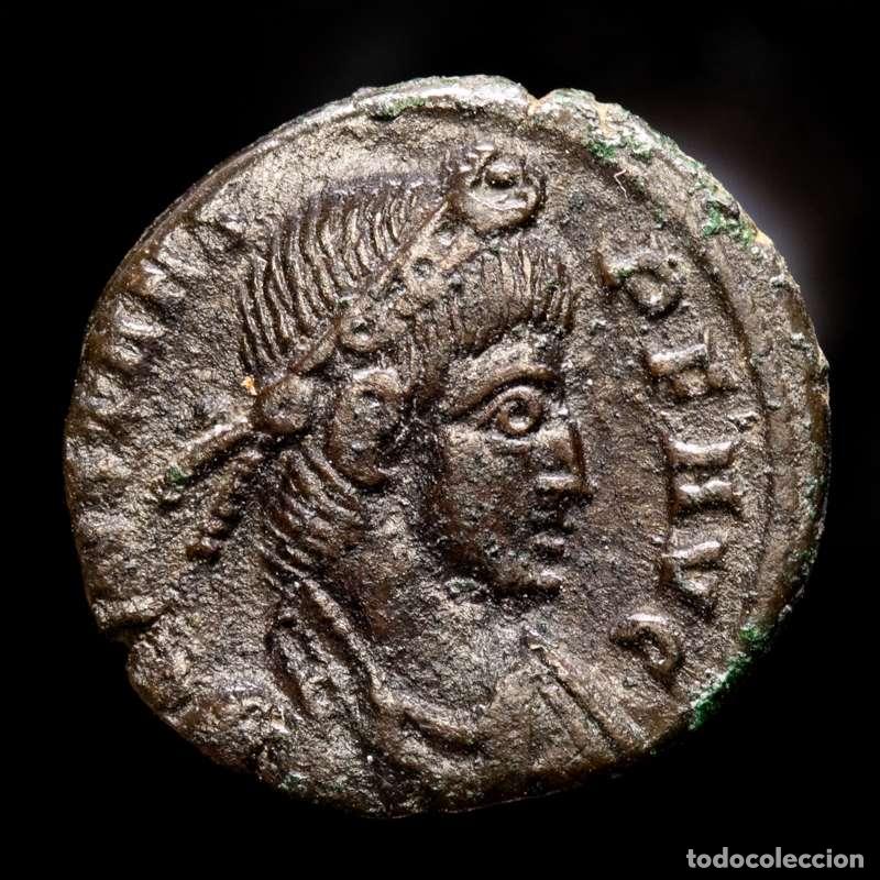 Monedas Imperio romano: Constante, Medio Follis, Trier PTR - VICTORIAE DD AVGGQ NN - M