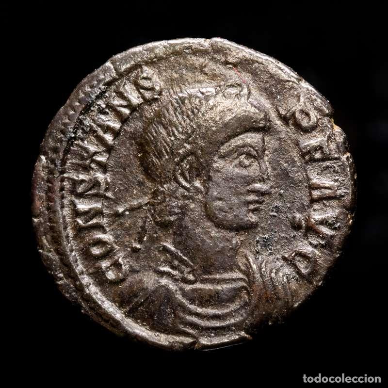 Monedas Imperio romano: Constante, Medio Follis, Arles, GLORIA EXERCITVS - G / SARL