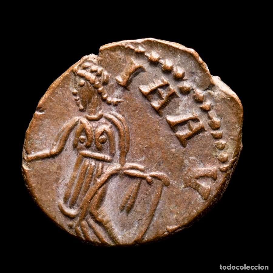 Monedas Imperio romano: T&eacute;trico II, Antoniniano de estilo barbaro, LAETITIA AVG (9034)