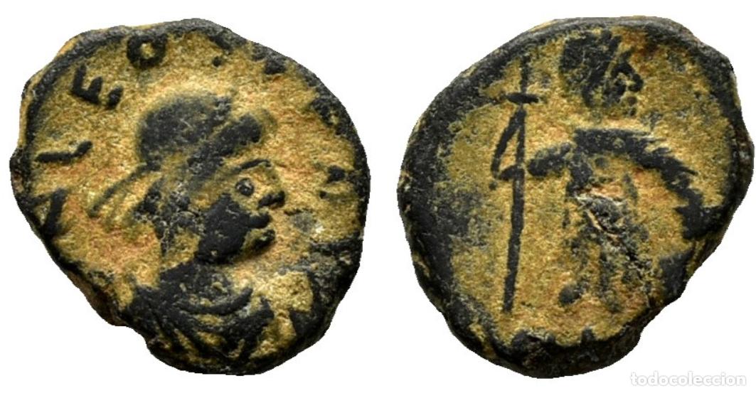 Monedas Imperio romano: LEO I (457-473). Ae. Constantinopla, 1,3 gramos , 11 mm