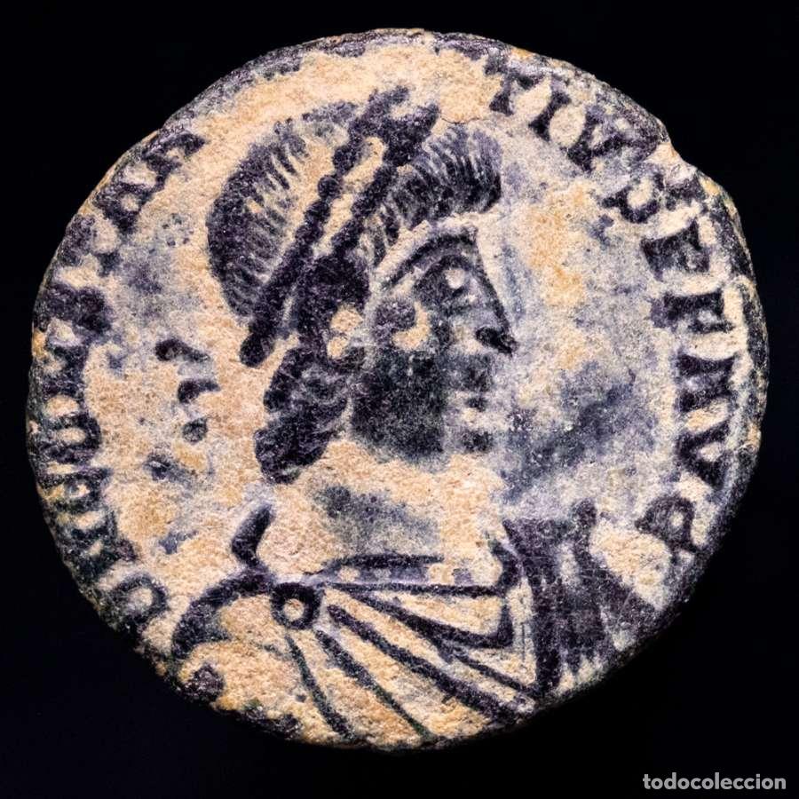 Monedas Imperio romano: Constancio II - Maiorina. Arles. FEL TEMP REPARATIO - D / TCON.